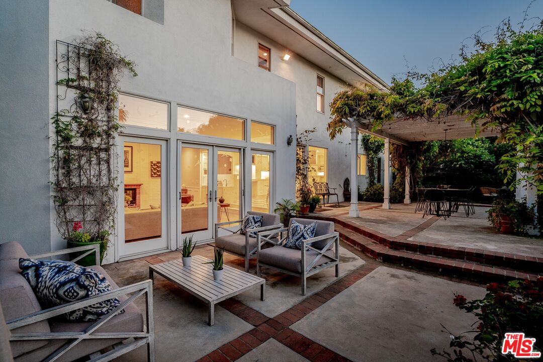 143 Marguerita Ave