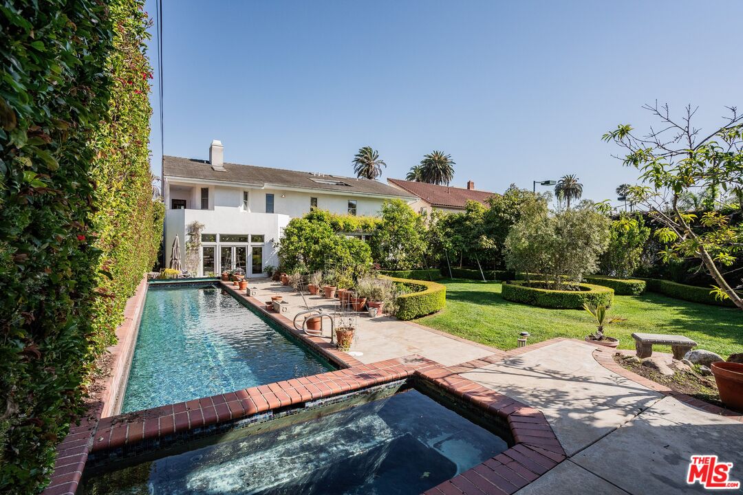 143 Marguerita Ave
