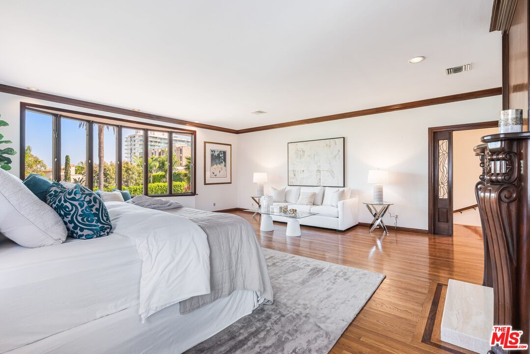 143 Marguerita Ave