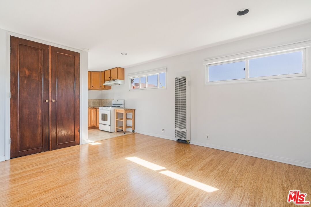 143 Marguerita Ave