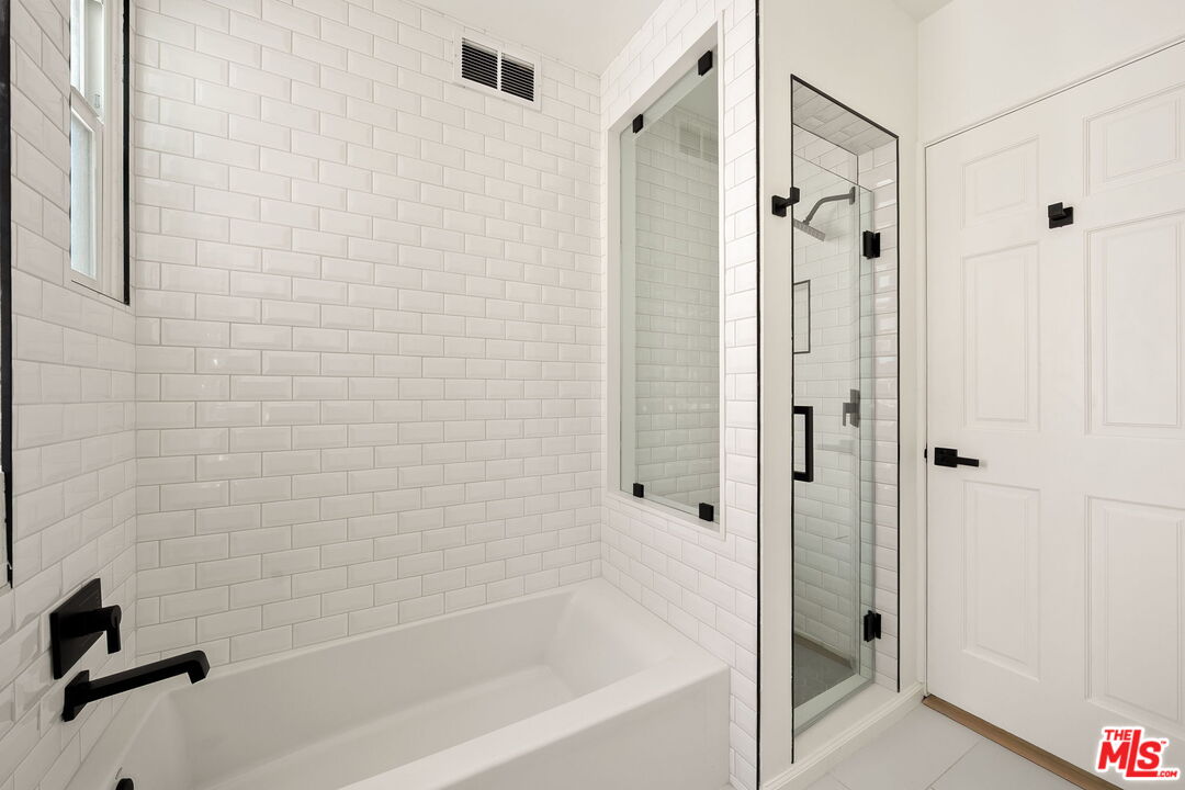 4640 Laurelgrove Ave