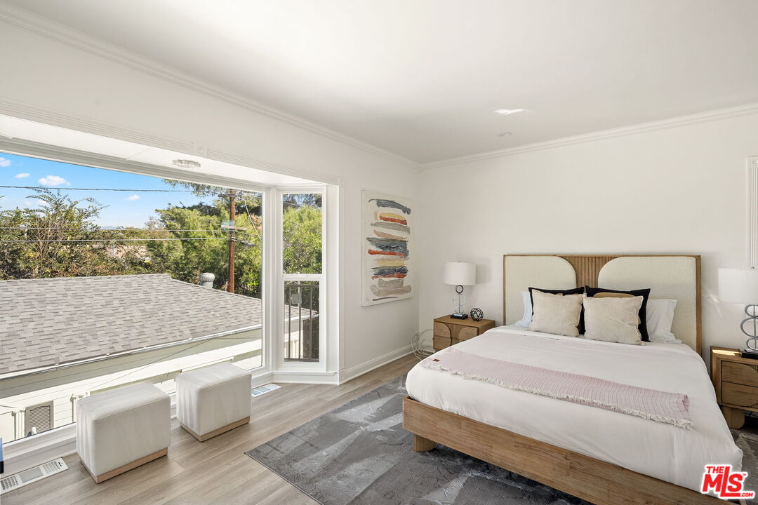 4640 Laurelgrove Ave