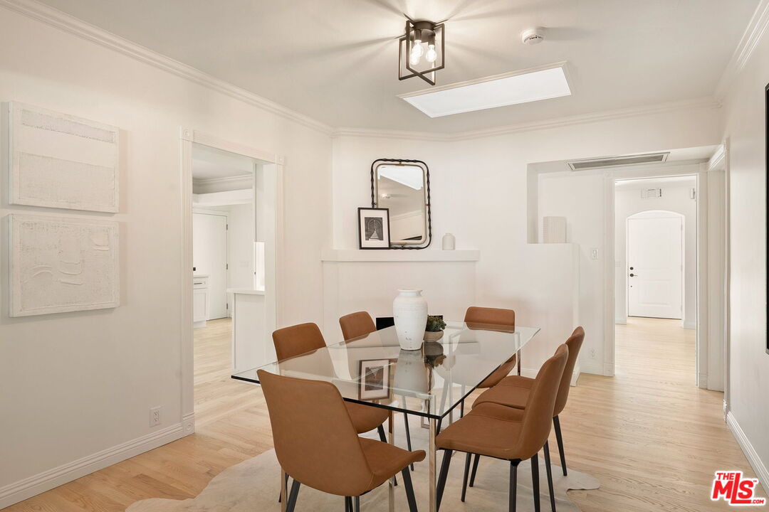 4640 Laurelgrove Ave