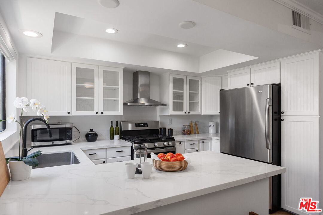 2920 11th St Unit: 6