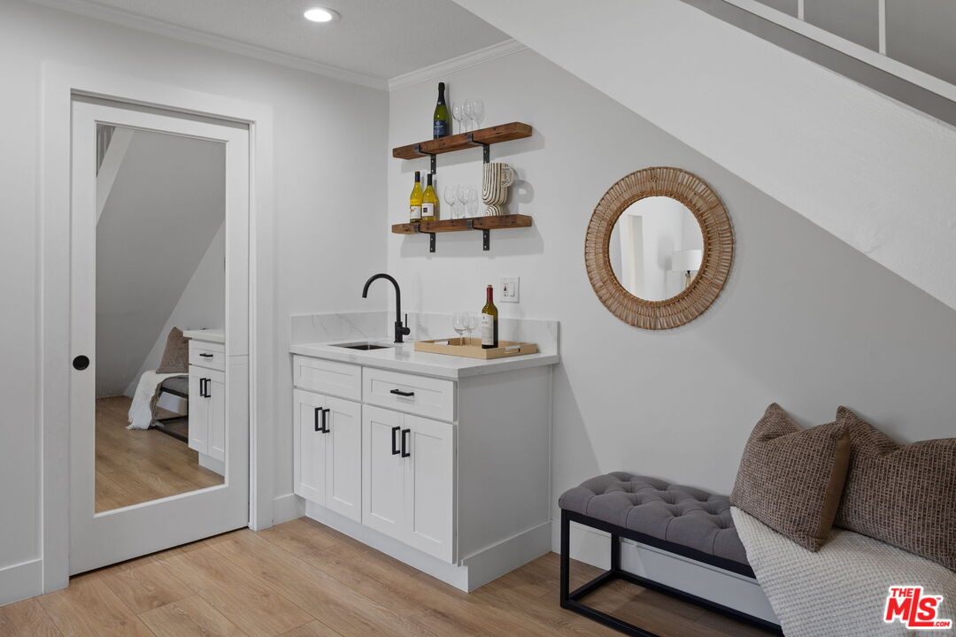 2920 11th St Unit: 6