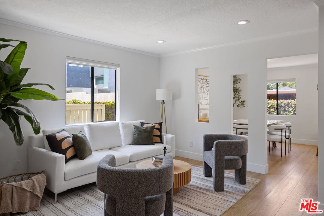 2920 11th St Unit: 6