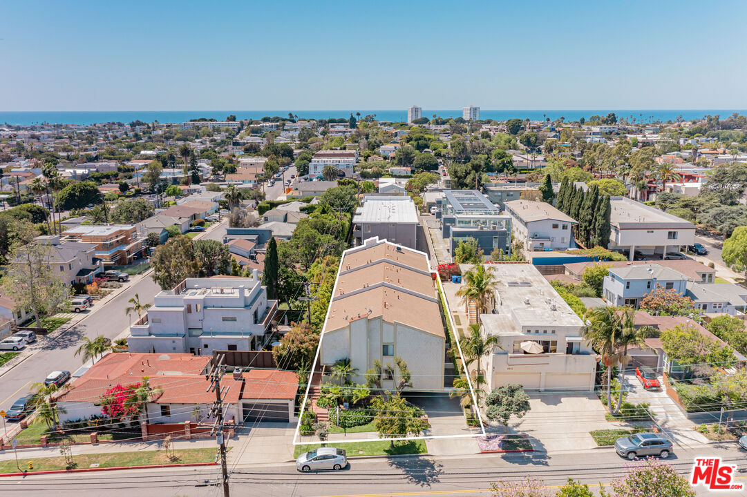 2920 11th St Unit: 6