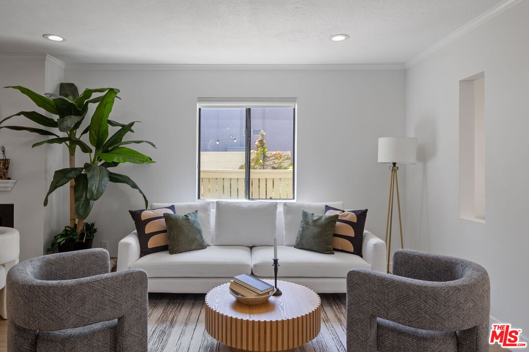 2920 11th St Unit: 6