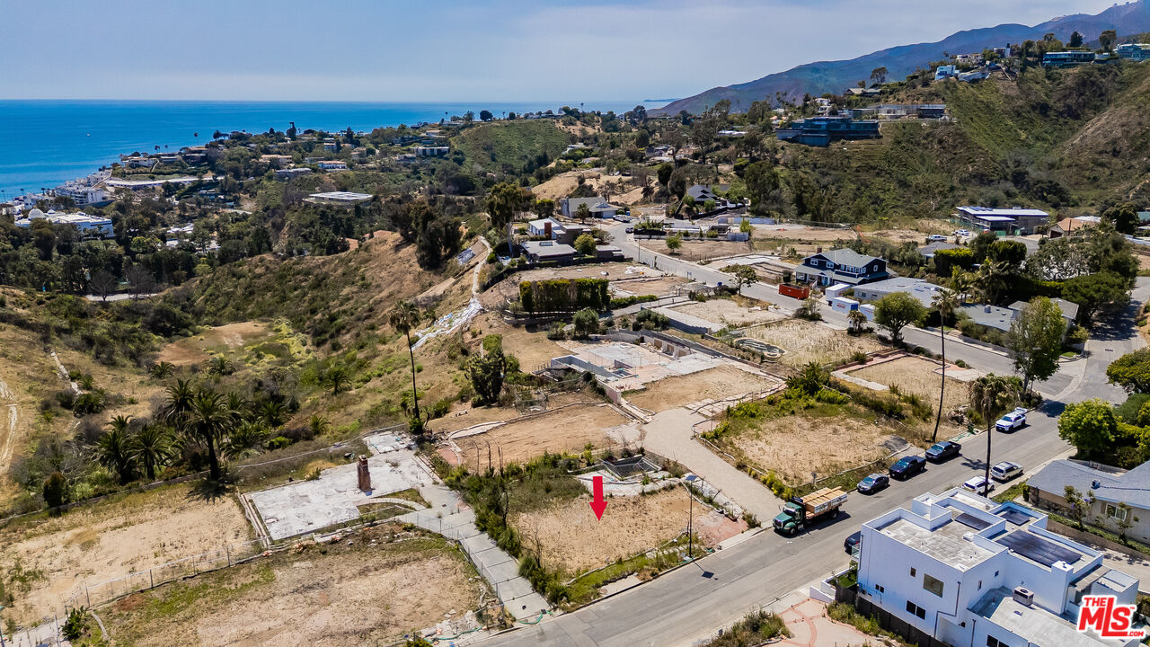 665 Via Santa Ynez
