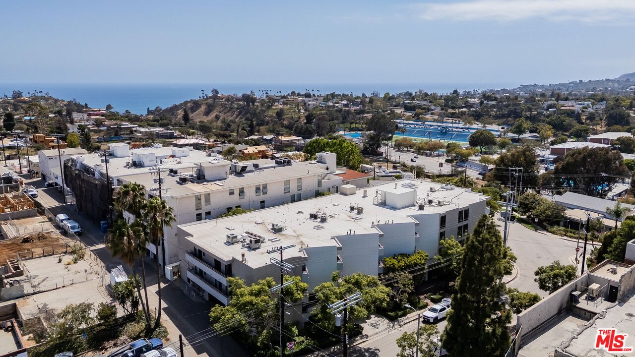 15480 Antioch St Unit: 300A