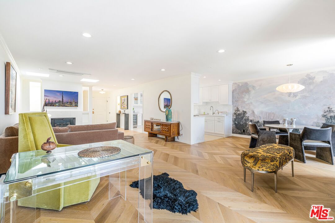 15480 Antioch St Unit: 300A