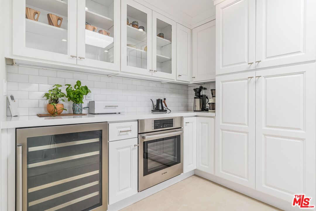 15480 Antioch St Unit: 300A