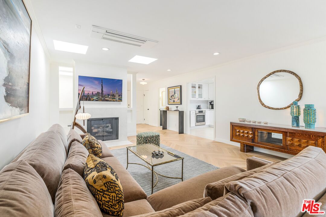 15480 Antioch St Unit: 300A