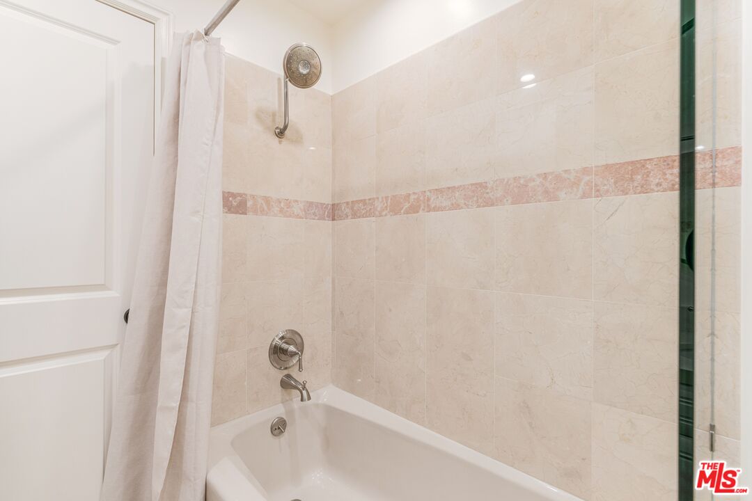 15480 Antioch St Unit: 300A