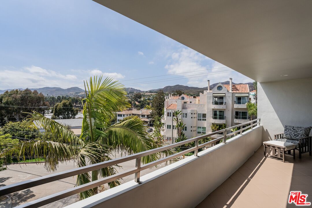 15480 Antioch St Unit: 300A