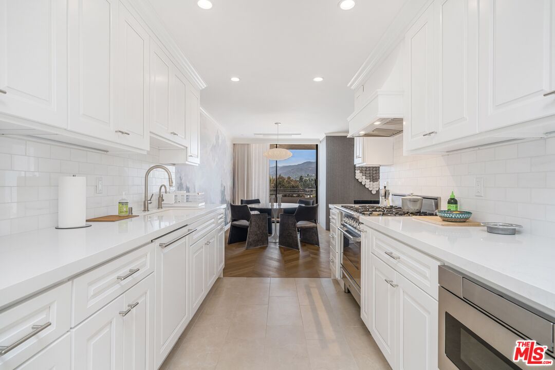 15480 Antioch St Unit: 300A