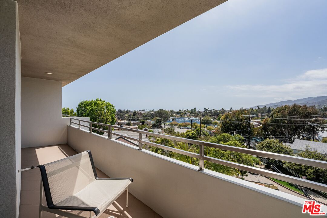 15480 Antioch St Unit: 300A