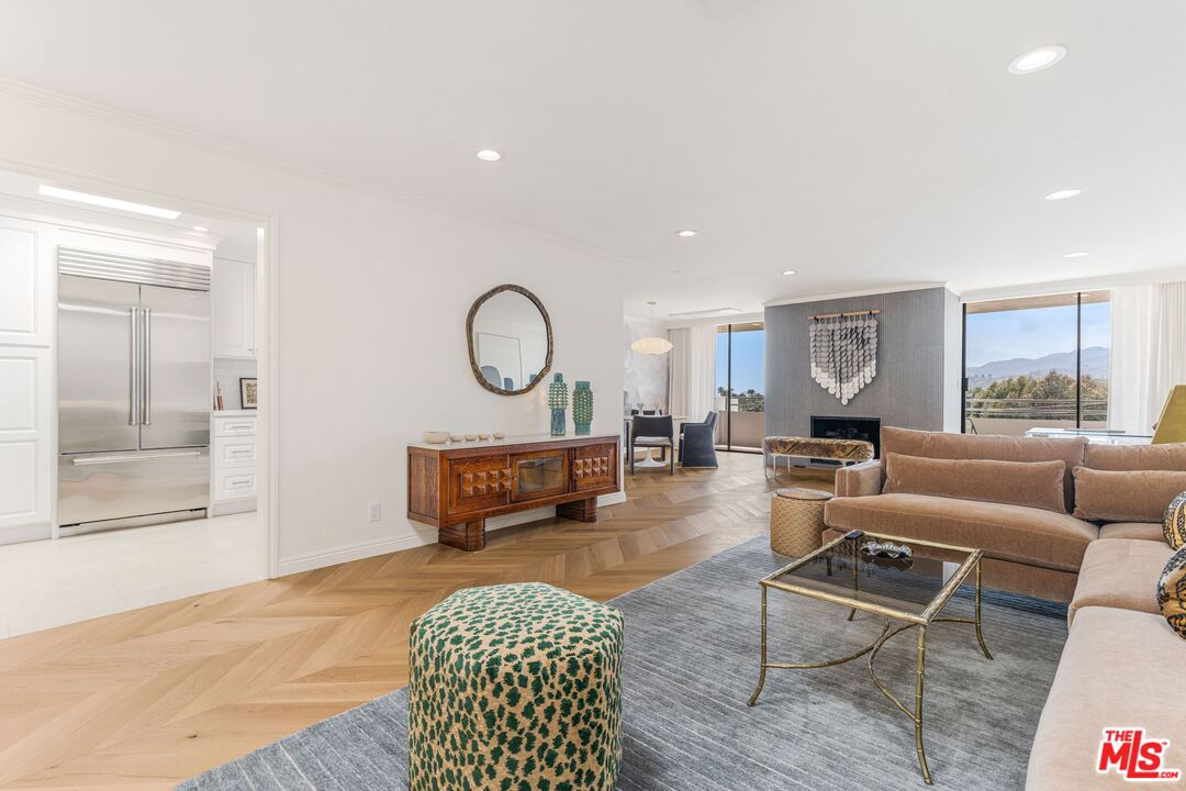 15480 Antioch St Unit: 300A