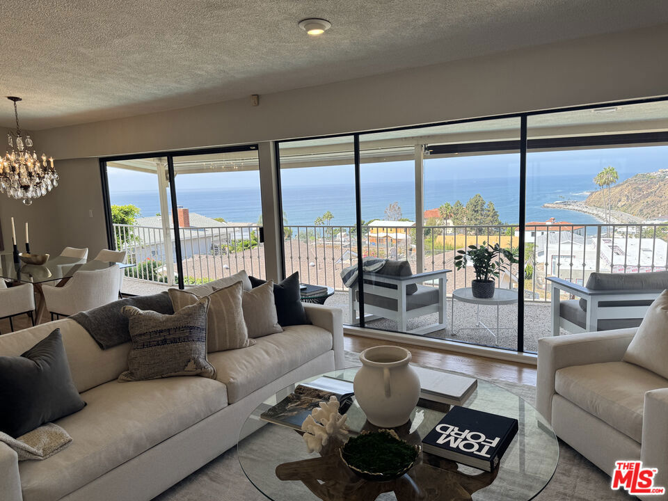 17866 Tramonto Drive