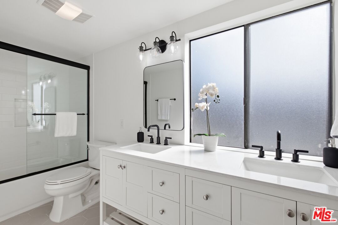 2920 11th St Unit: 6