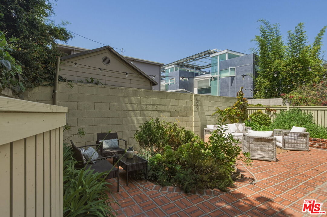 2920 11th St Unit: 6