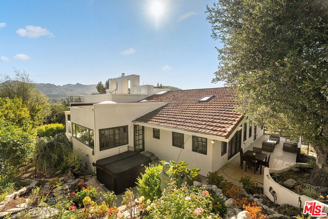 283 Lake Sherwood Dr