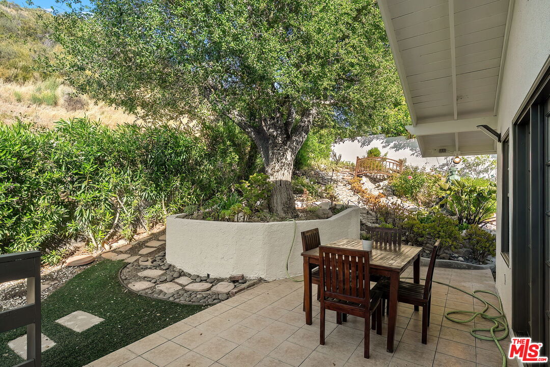 283 Lake Sherwood Dr