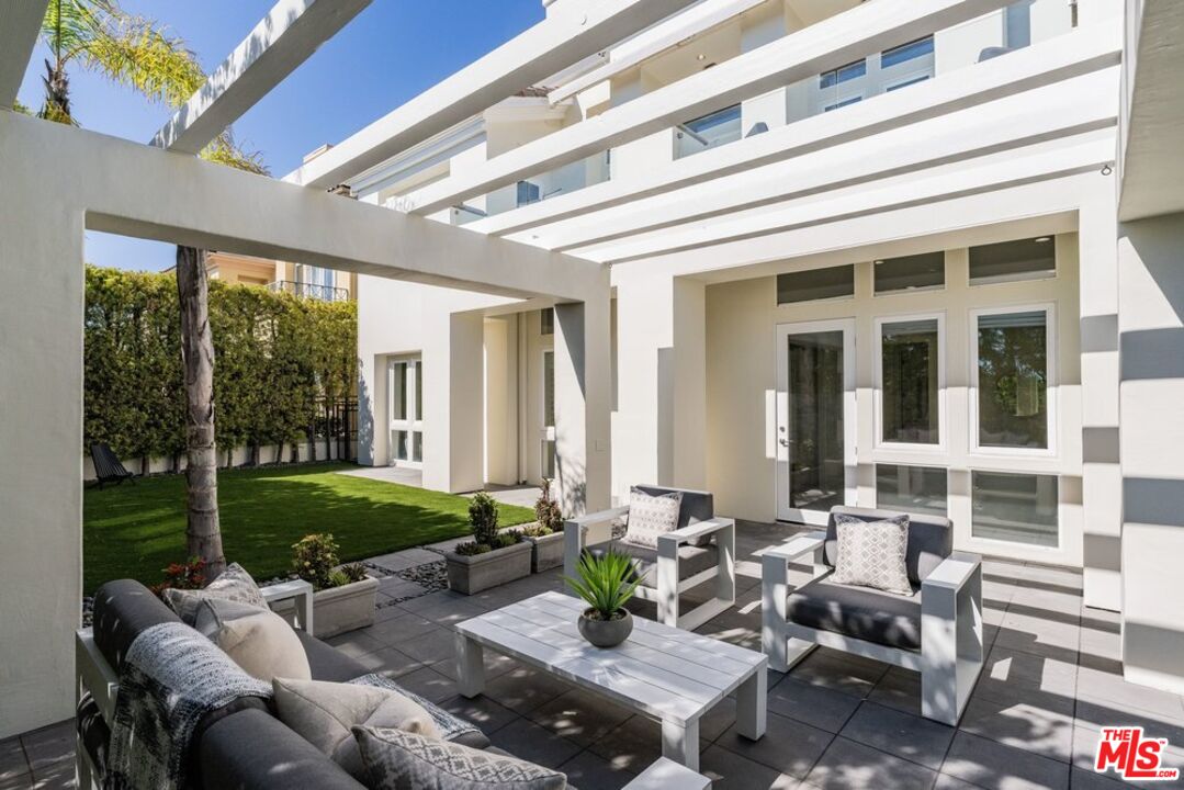 16610 Calle Brittany