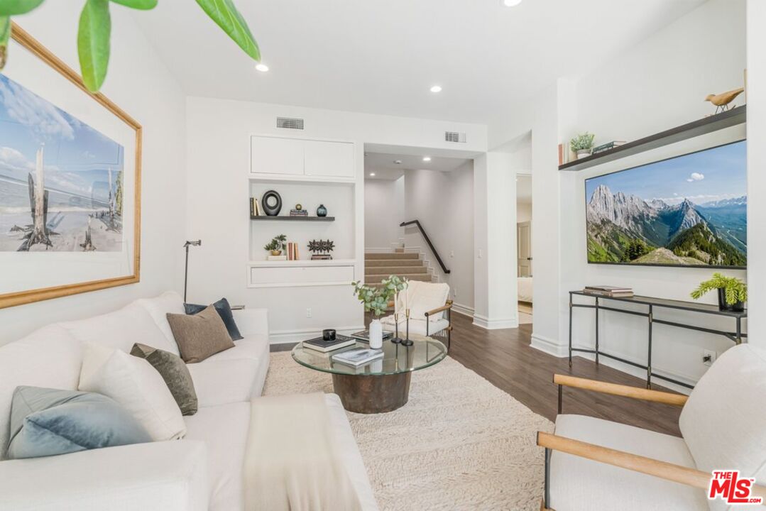 16610 Calle Brittany