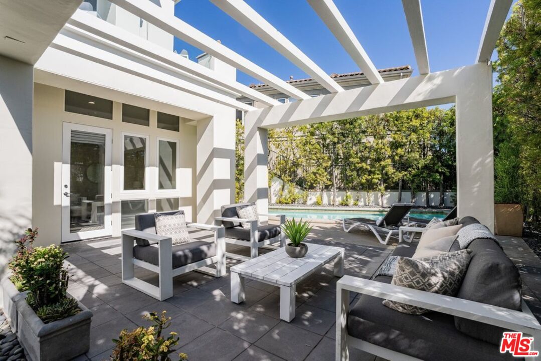 16610 Calle Brittany