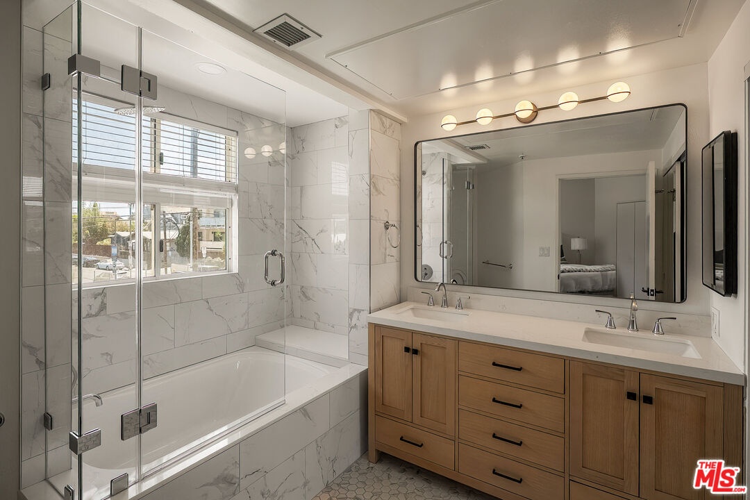 255 Main St Unit: 101