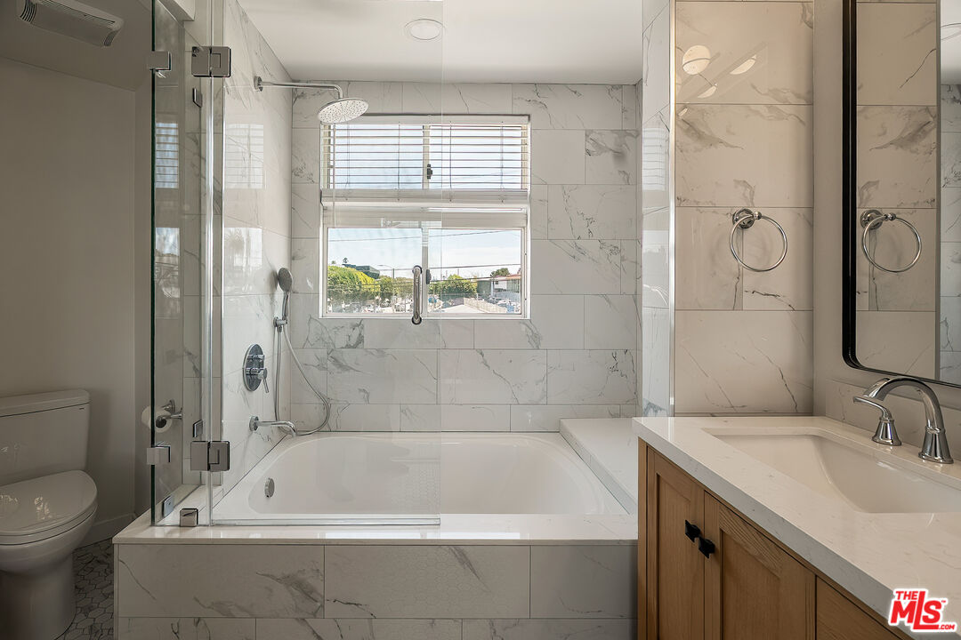 255 Main St Unit: 101