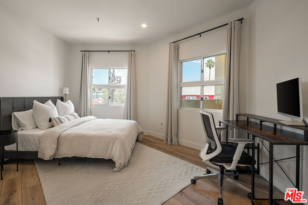 255 Main St Unit: 101