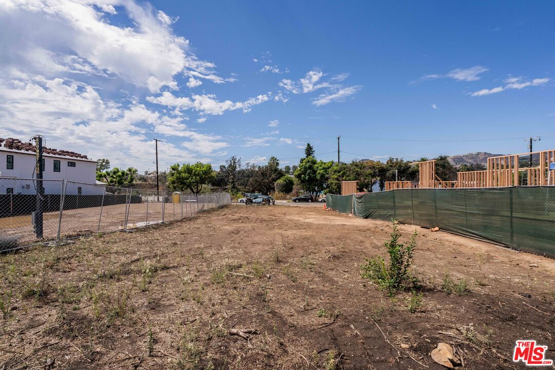 758 Radcliffe Ave