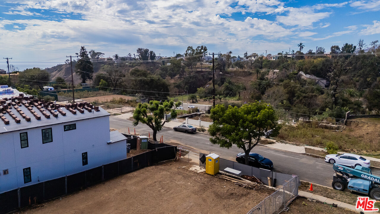758 Radcliffe Ave
