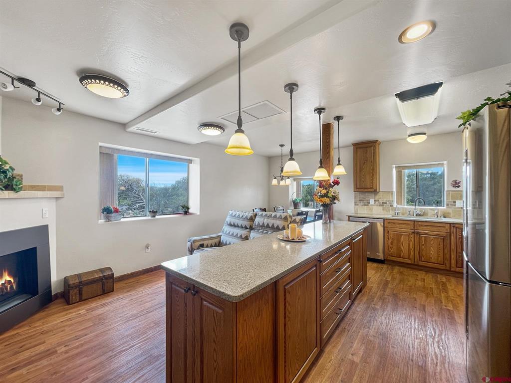2984 Black Canyon Road
