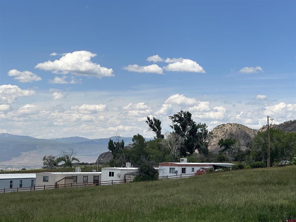 945 Highway 92