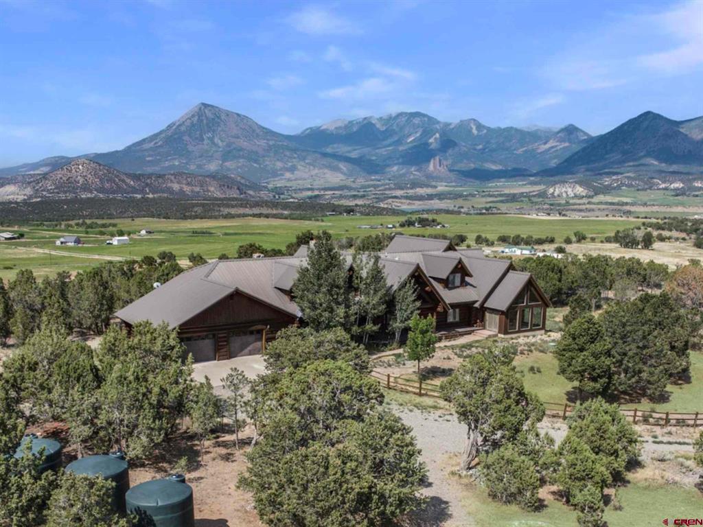 1830 Black Canyon Road