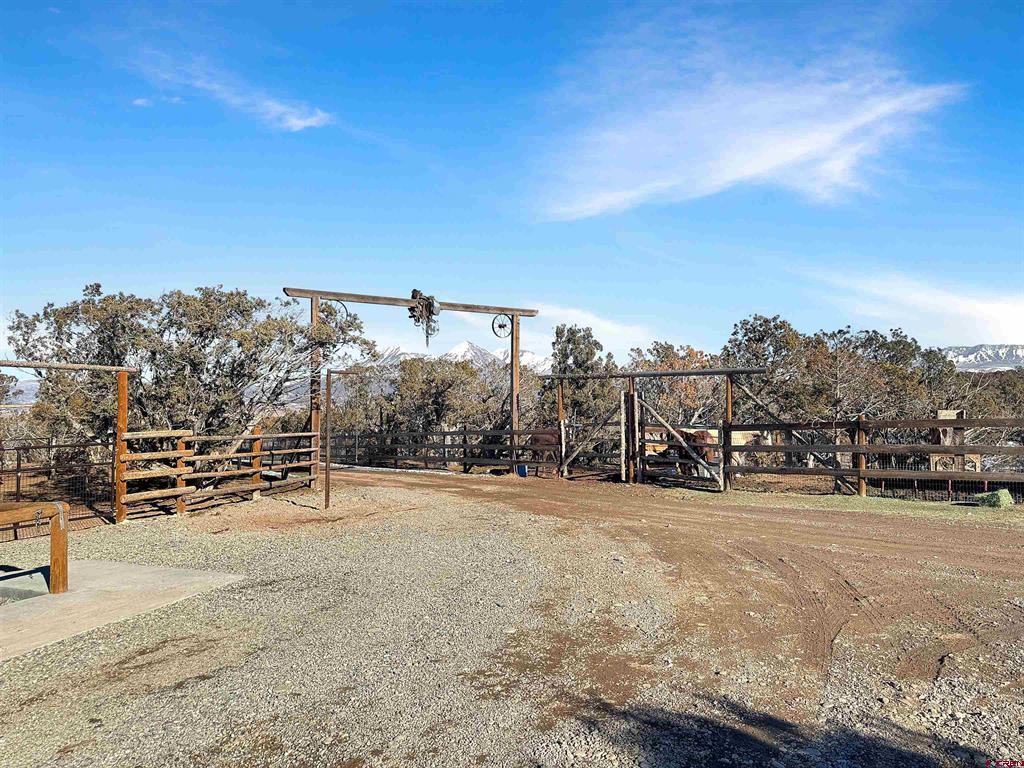 34214 Fruitland Mesa Road