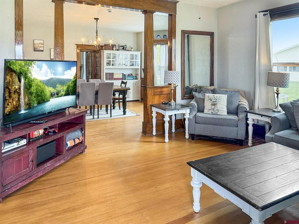 20570 Iris Road