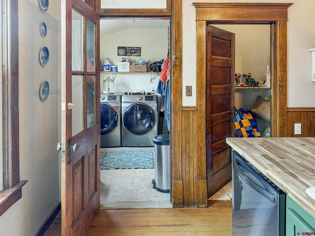 20570 Iris Road