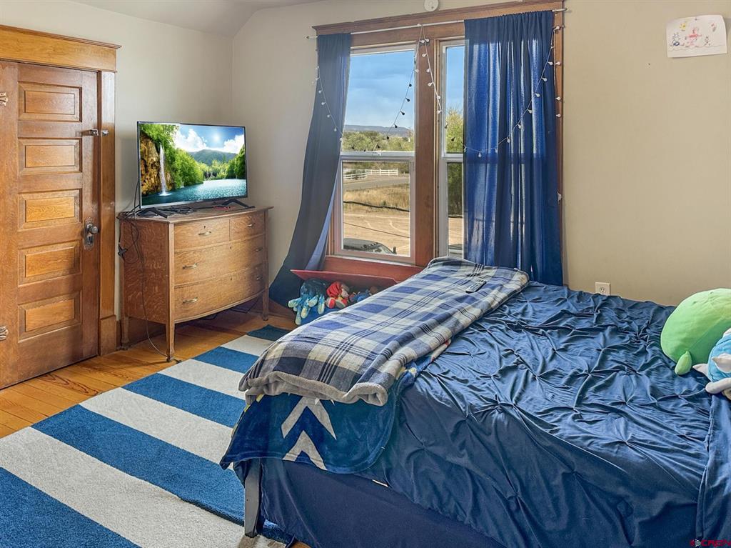 20570 Iris Road