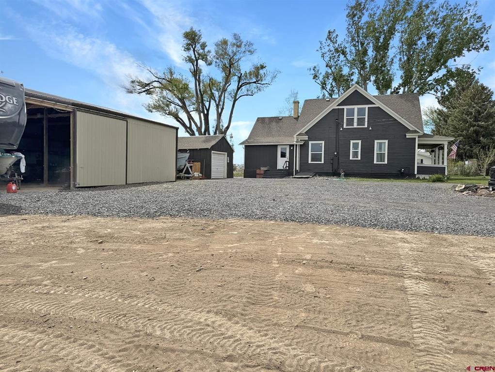 20570 Iris Road