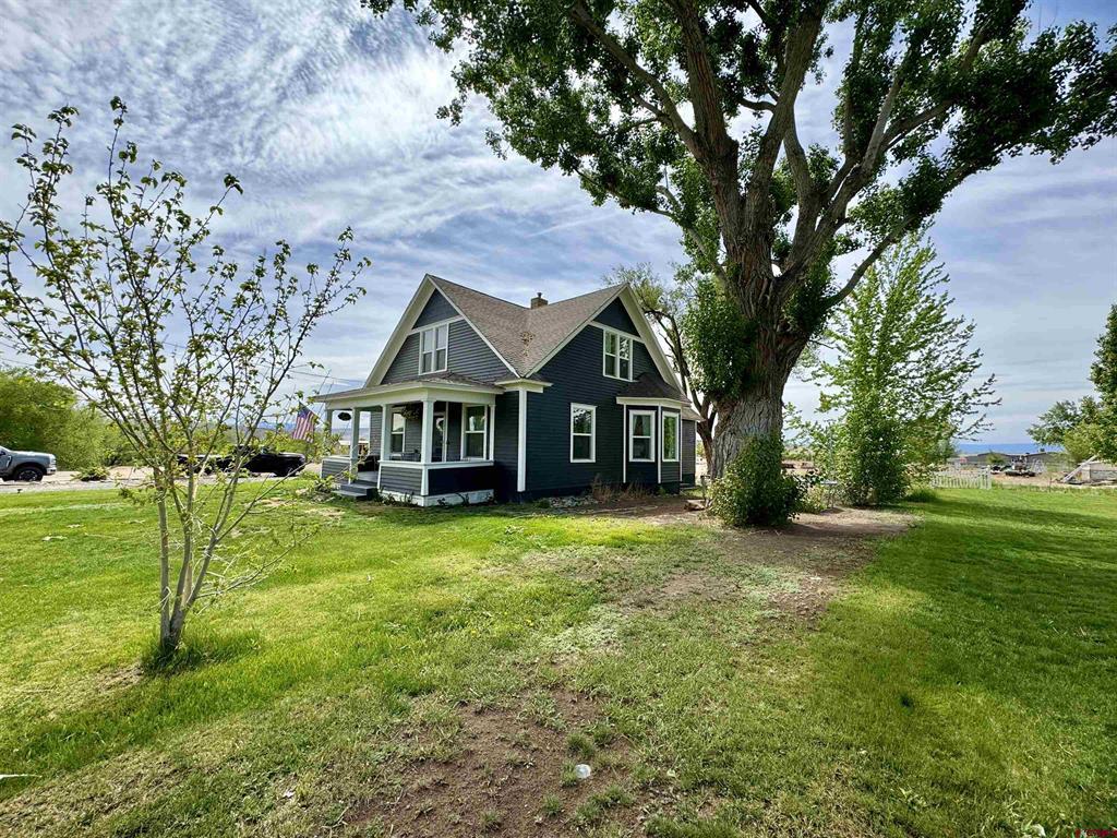 20570 Iris Road