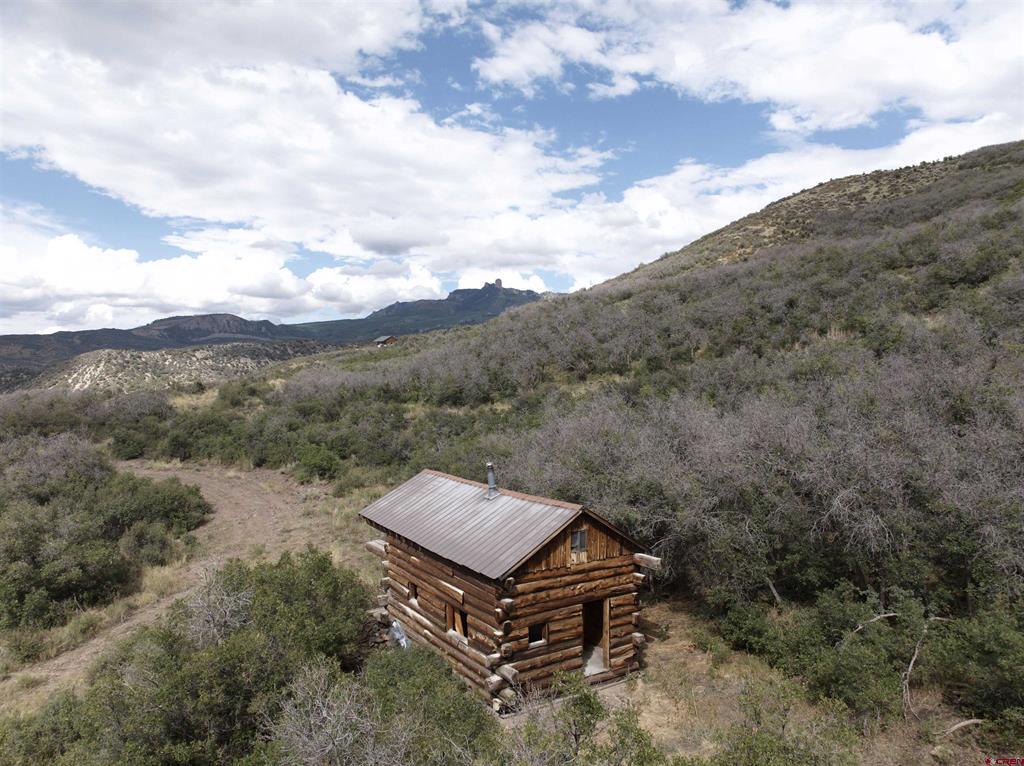 83274 Docs Pond Trail
