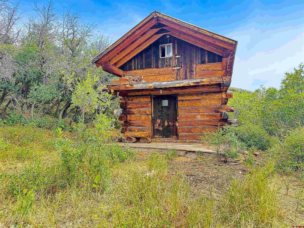 83274 Docs Pond Trail