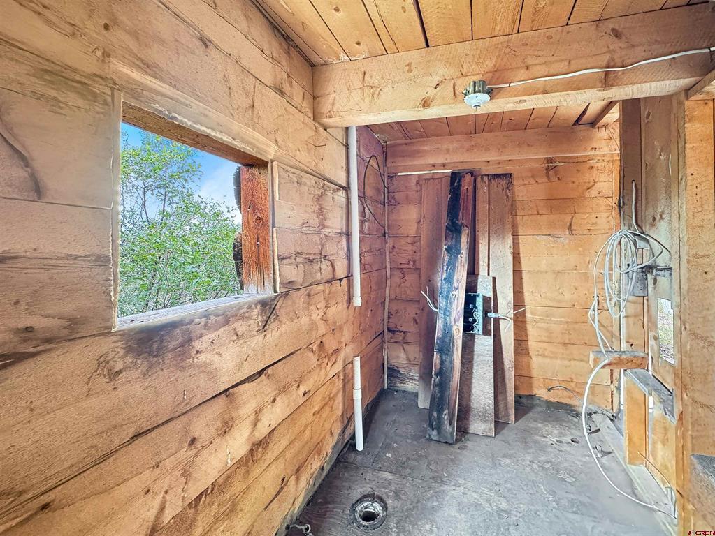 83274 Docs Pond Trail