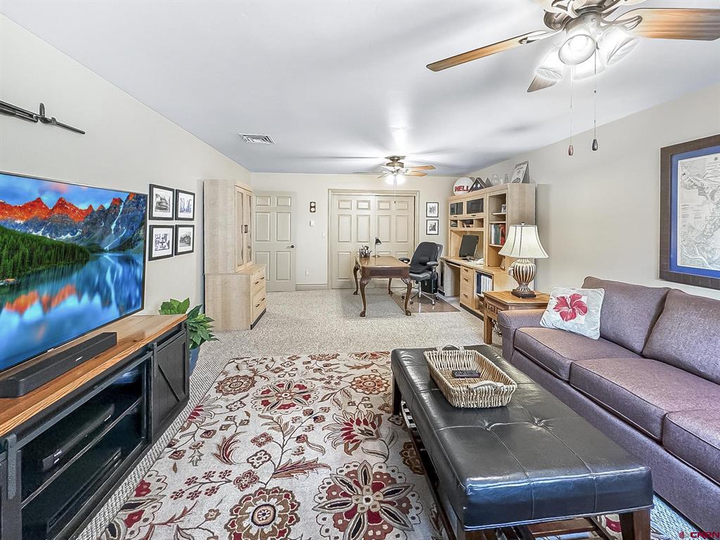 15364 Amsbury Road