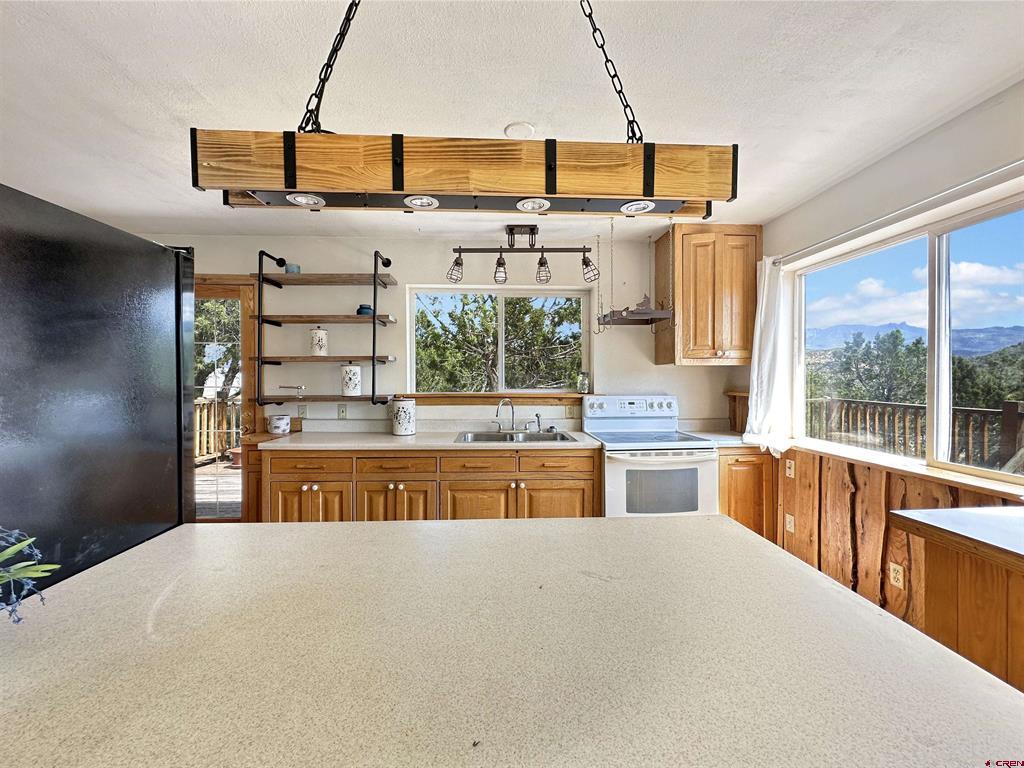 39729 Fruitland Mesa Road