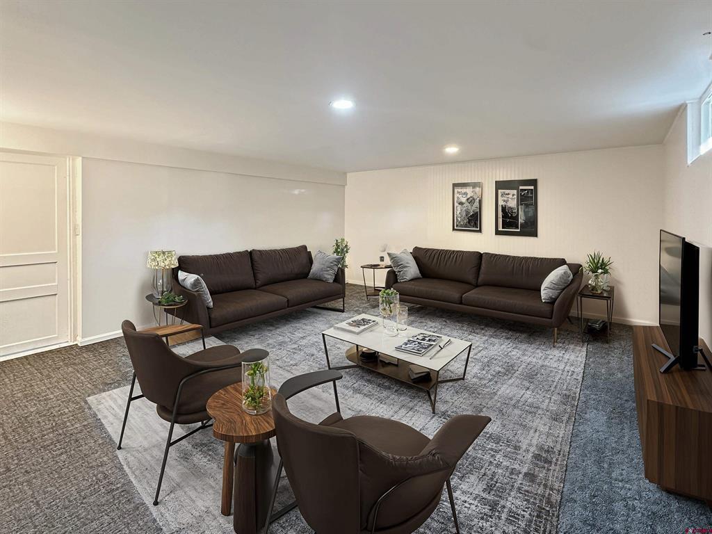 1018 3rd Street